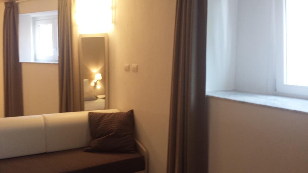 Sabbia D'Oro Locanda & Beach โบนัสโซลา ภายนอก รูปภาพ